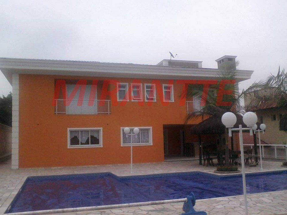 Sobrado de 800m² com 5 quartos em Jardim Colonial