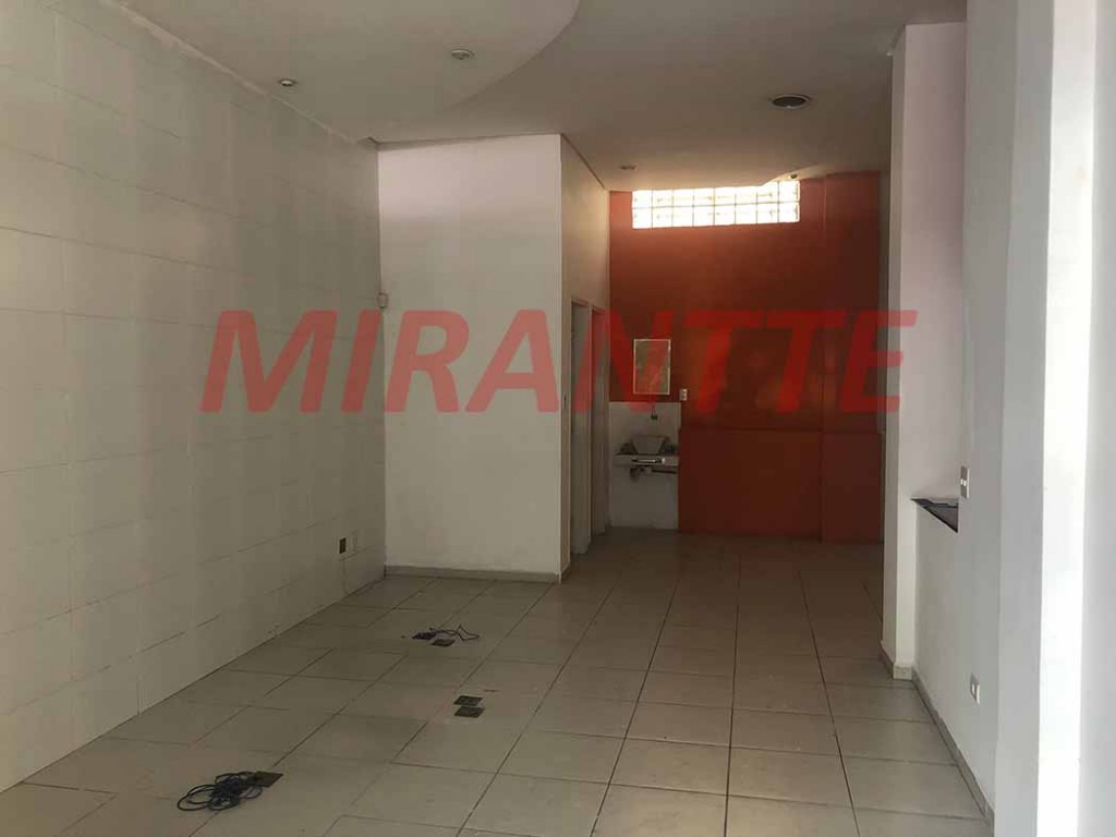 Comercial de 143m² em Santana