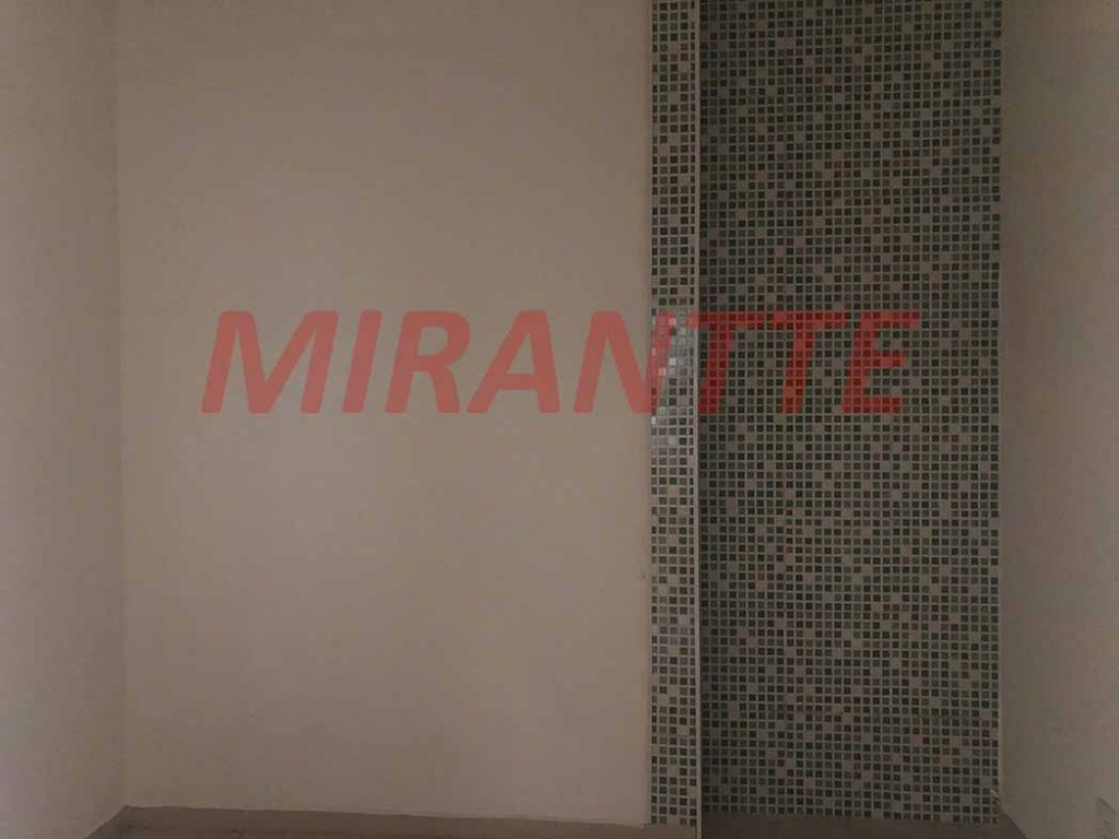 Comercial de 143m² em Santana