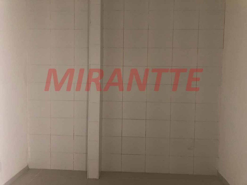 Comercial de 143m² em Santana