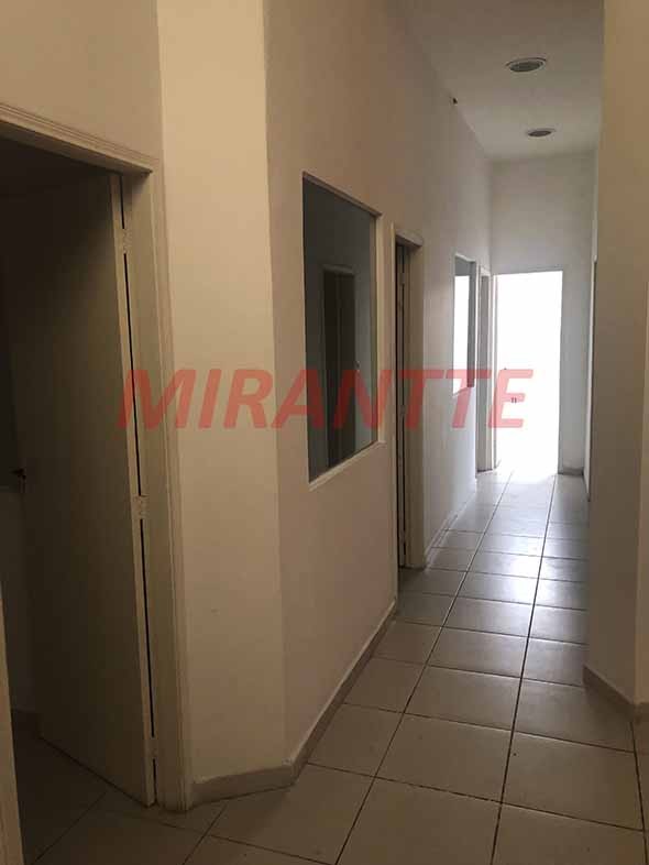 Comercial de 143m² em Santana