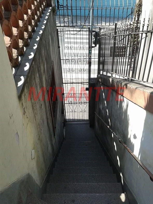 Sobrado com 5 quartos em Santana