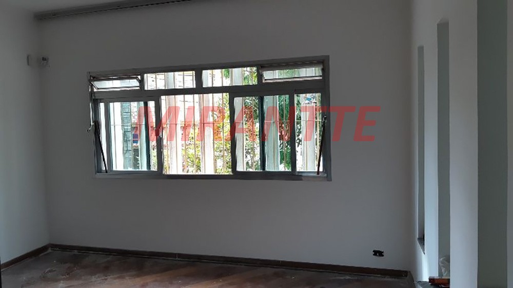 Sobrado de 350m² com 6 quartos em Imirim