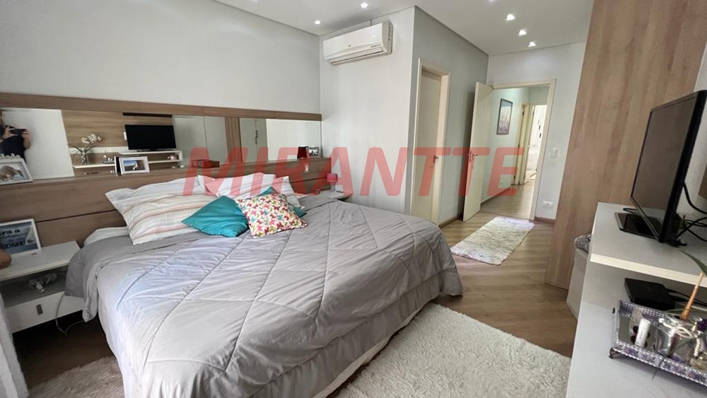 Sobrado de 170m² com 3 quartos em Santana