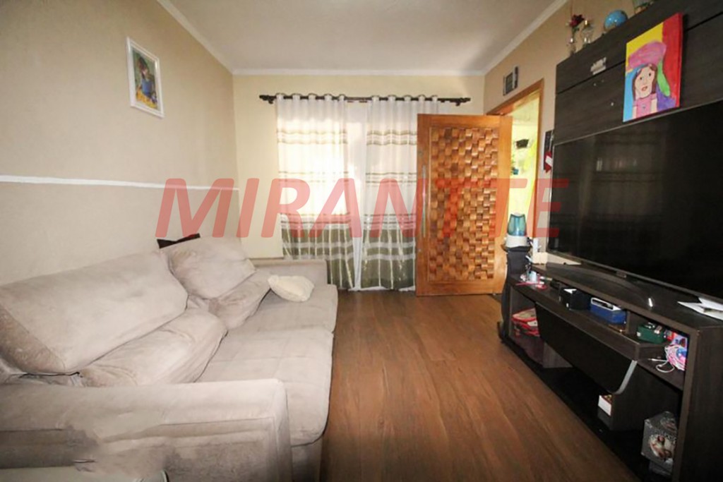 Sobrado de 81m² com 3 quartos em Jaçana
