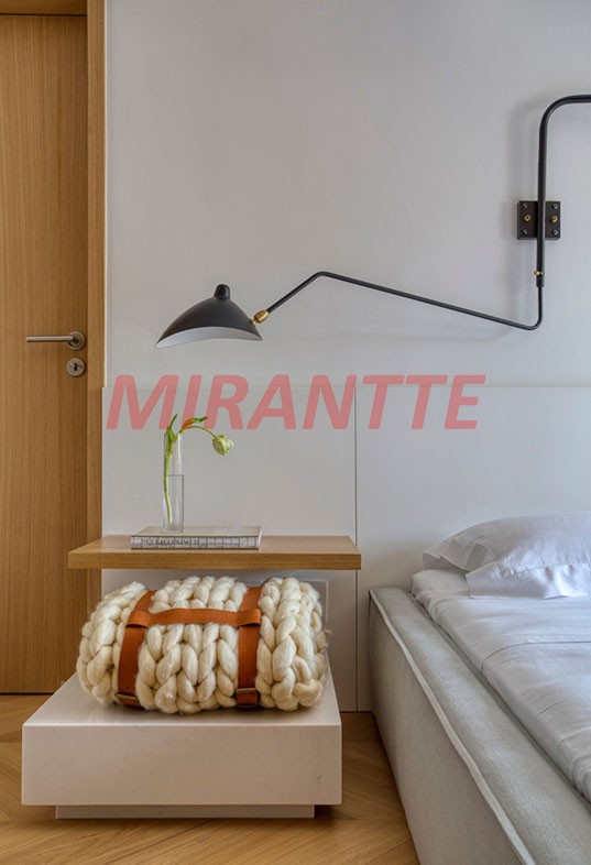 Apartamento de 160m² com 2 quartos em Jardins