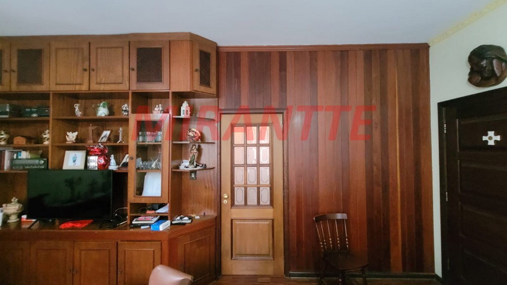 Sobrado de 175m² com 3 quartos em Bortolândia