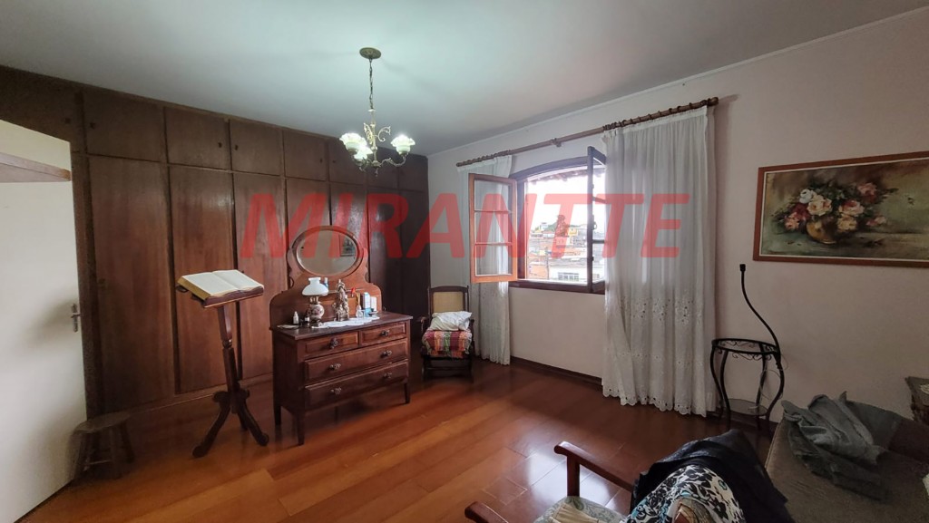 Sobrado de 175m² com 3 quartos em Bortolândia