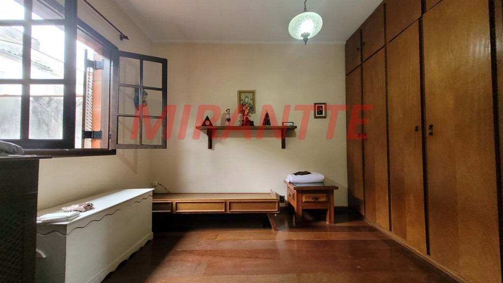 Sobrado de 175m² com 3 quartos em Bortolândia