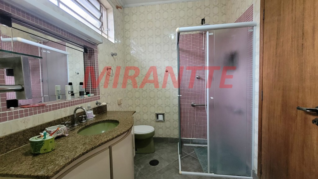 Sobrado de 175m² com 3 quartos em Bortolândia