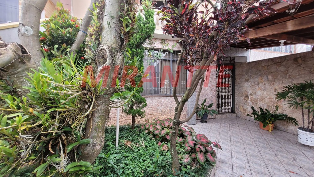 Sobrado de 175m² com 3 quartos em Bortolândia