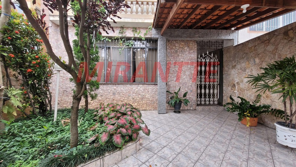 Sobrado de 175m² com 3 quartos em Bortolândia