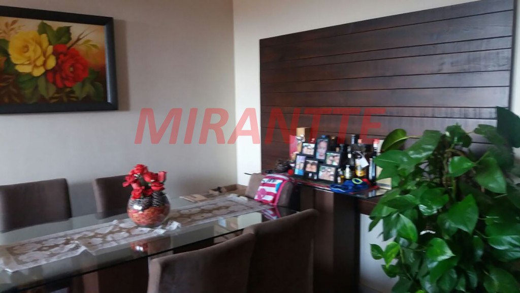Apartamento de 93m² com 3 quartos em Limão