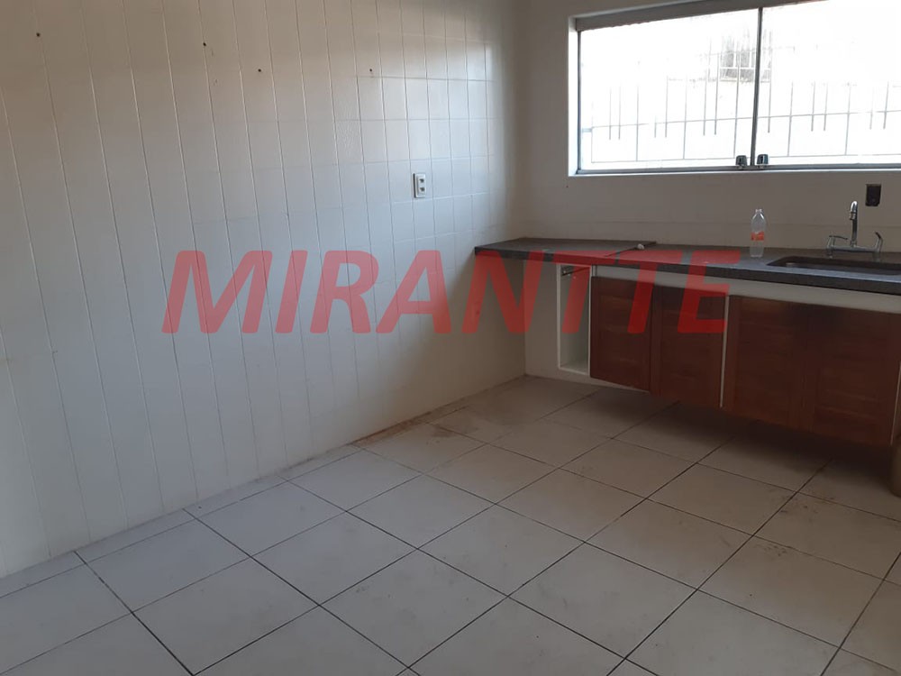 Sobrado de 220m² com 3 quartos em Tremembe