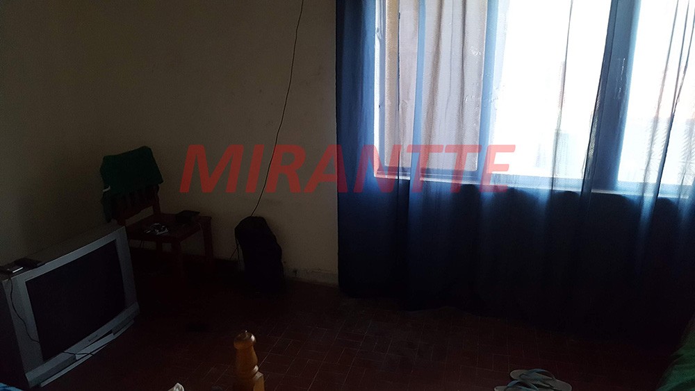 Sobrado de 166m² com 4 quartos em Vila Gustavo