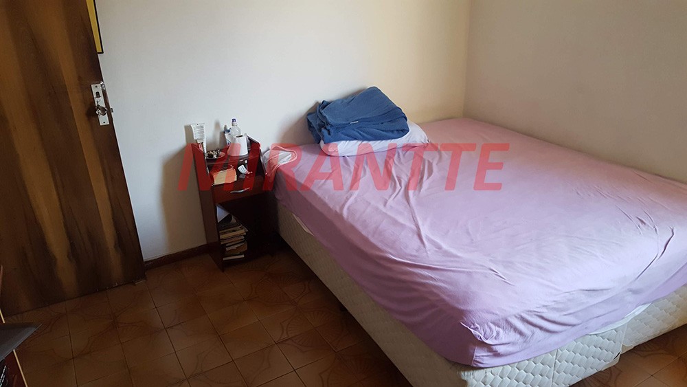 Sobrado de 166m² com 4 quartos em Vila Gustavo
