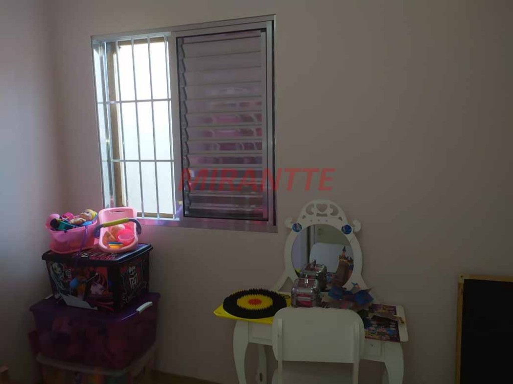 Casa terrea de 109m² com 4 quartos em Santana