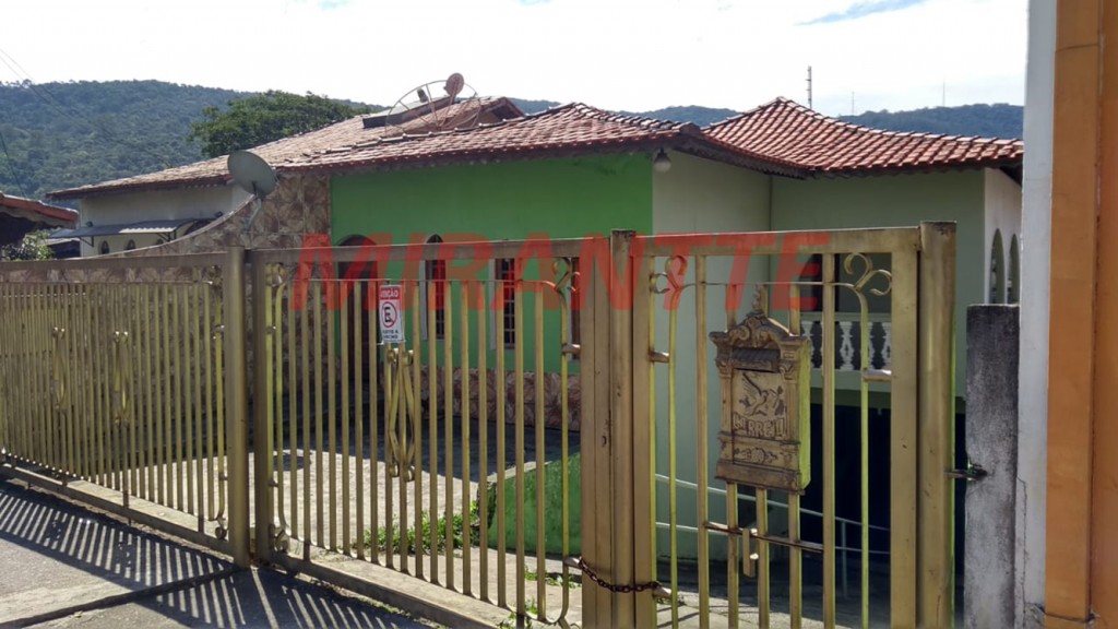 Sobrado de 350m² com 3 quartos em Centro – Mairiporã