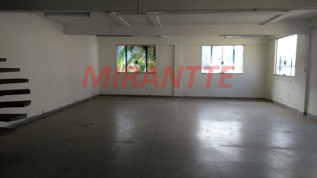 Sobrado de 350m² com 3 quartos em Centro – Mairiporã