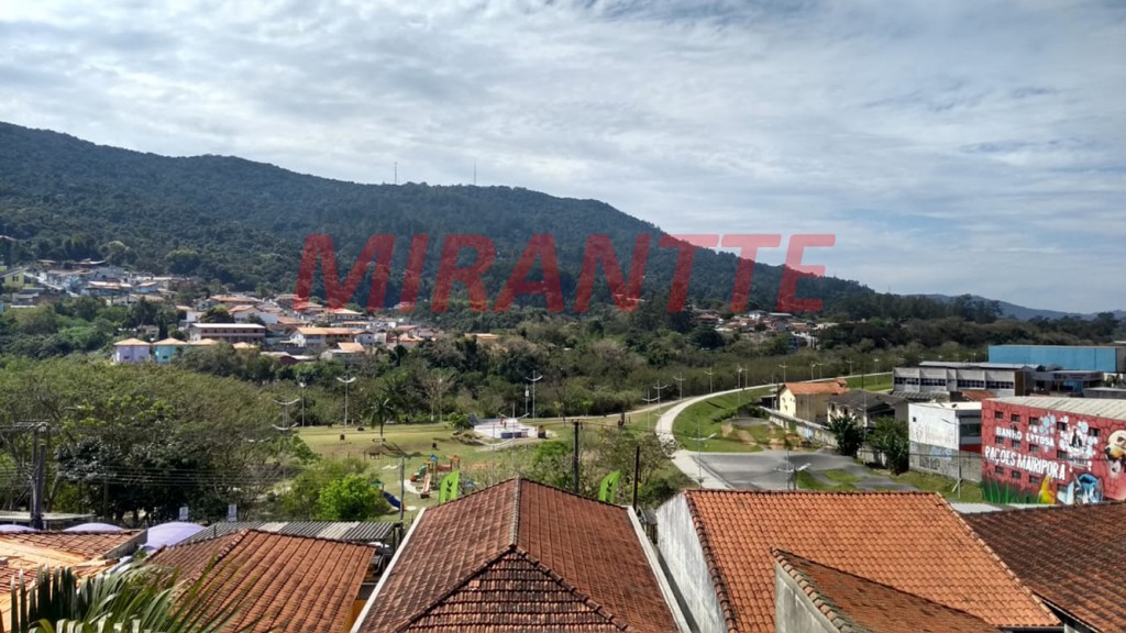 Sobrado de 350m² com 3 quartos em Centro – Mairiporã