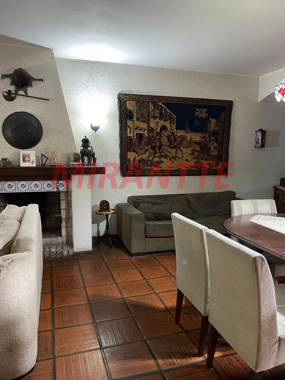 Sobrado de 266m² com 4 quartos em Casa Verde