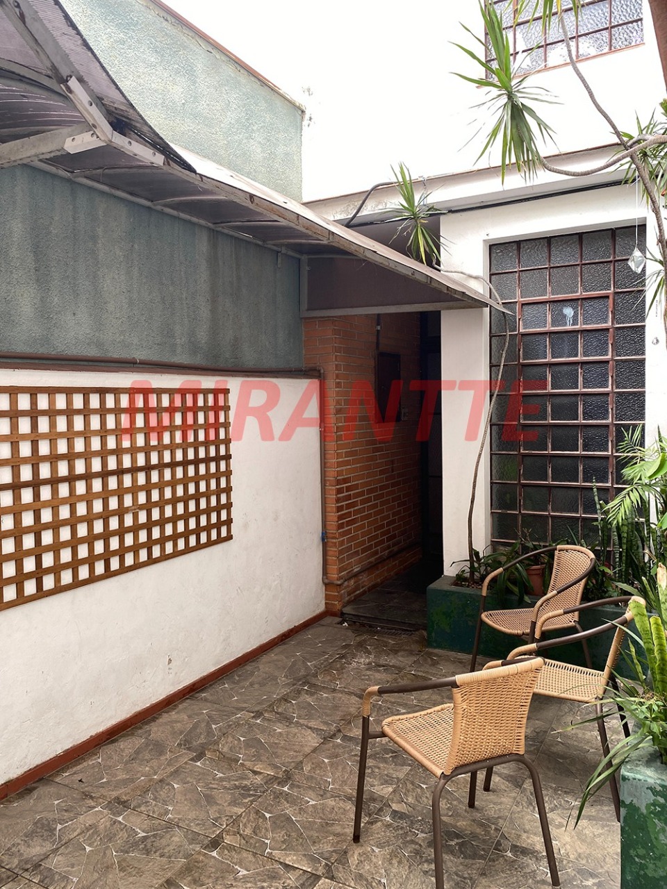Sobrado de 266m² com 4 quartos em Casa Verde