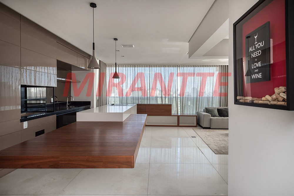 Cobertura duplex de 414m² com 4 quartos em Vila Nova Conceição
