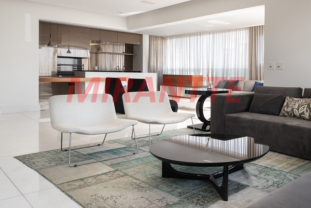 Cobertura duplex de 414m² com 4 quartos em Vila Nova Conceição
