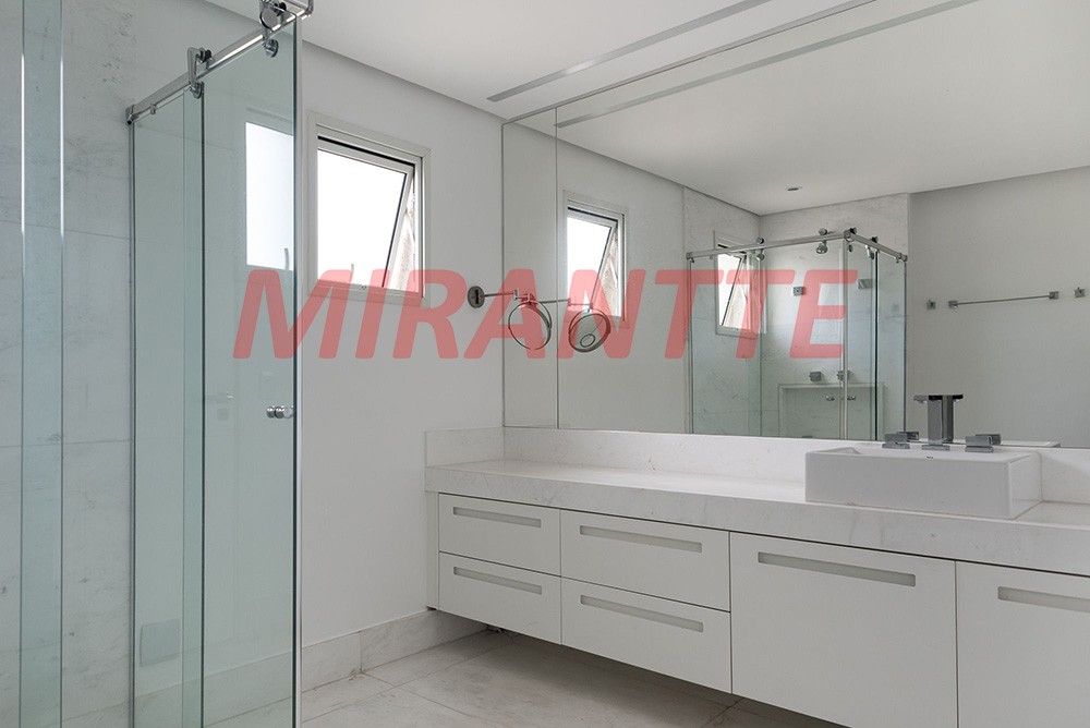 Cobertura duplex de 414m² com 4 quartos em Vila Nova Conceição