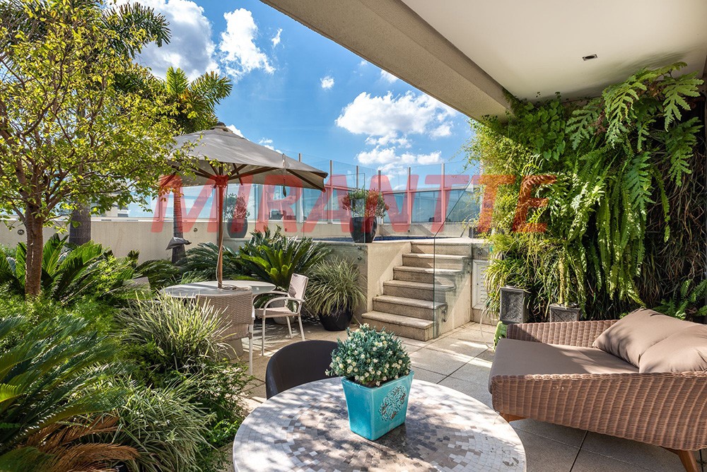 Cobertura duplex de 414m² com 4 quartos em Vila Nova Conceição