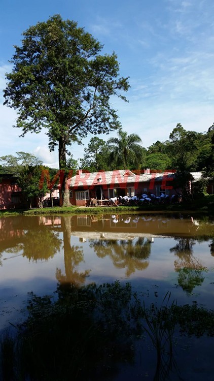 Casa terrea de 835m² com 4 quartos em Serra Da Cantareira