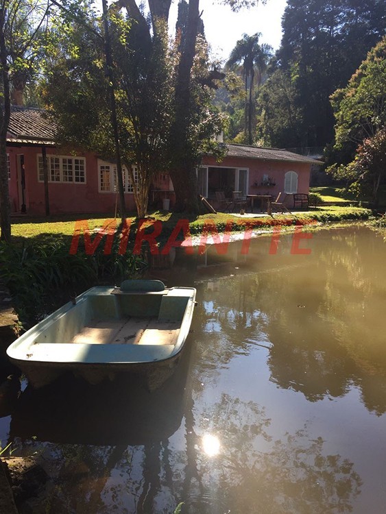 Casa terrea de 835m² com 4 quartos em Serra Da Cantareira