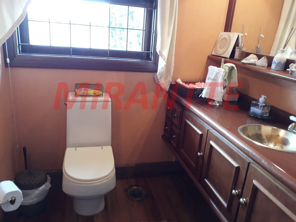 Sobrado de 1000m² com 4 quartos em Centro – Mairiporã