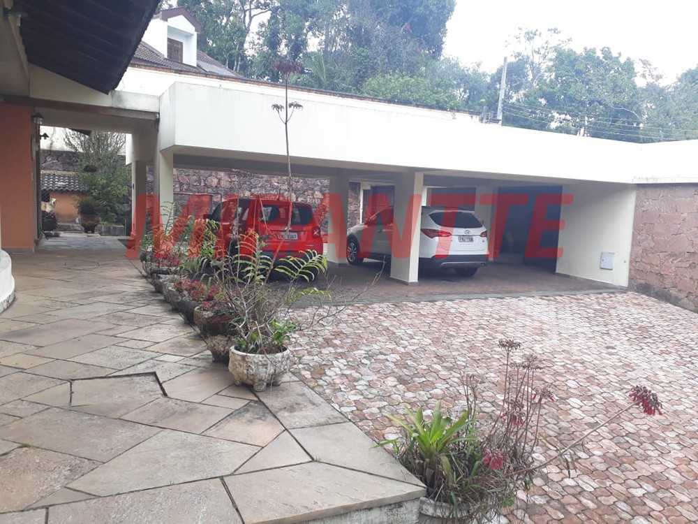 Sobrado de 1000m² com 4 quartos em Centro – Mairiporã