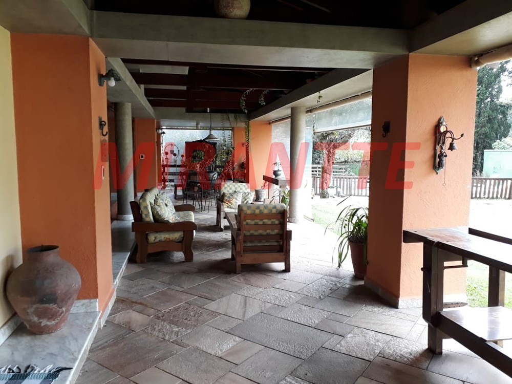 Sobrado de 1000m² com 4 quartos em Centro – Mairiporã