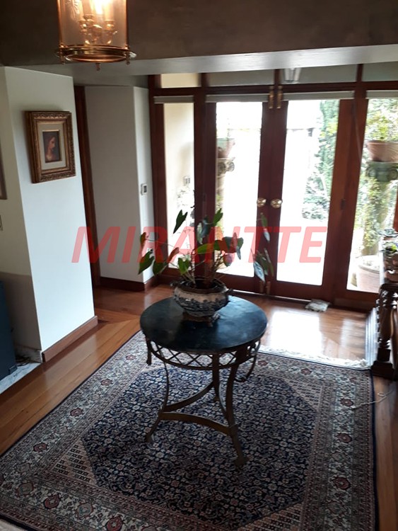 Sobrado de 1000m² com 4 quartos em Centro – Mairiporã