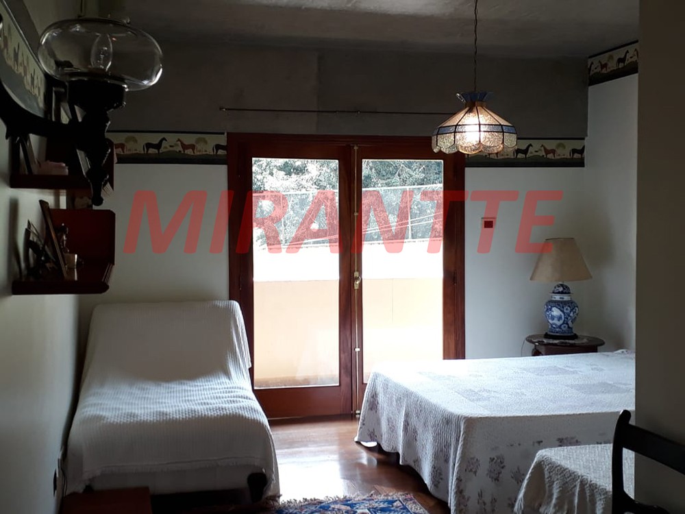 Sobrado de 1000m² com 4 quartos em Centro – Mairiporã