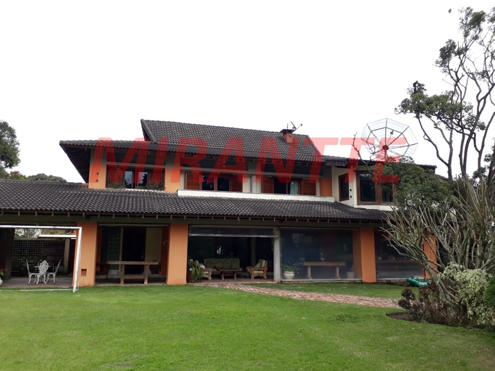 Sobrado de 1000m² com 4 quartos em Centro – Mairiporã