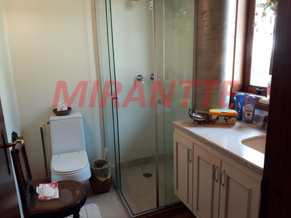 Sobrado de 1000m² com 4 quartos em Centro – Mairiporã