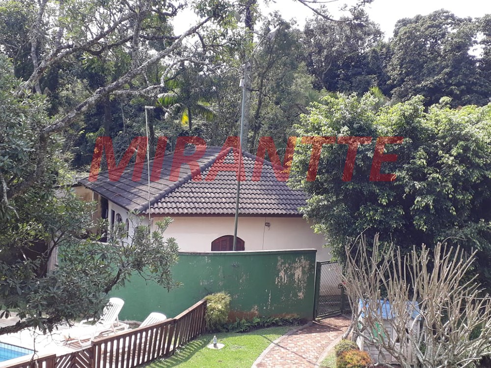 Sobrado de 1000m² com 4 quartos em Centro – Mairiporã