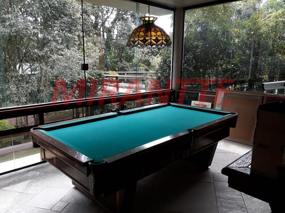 Sobrado de 1000m² com 4 quartos em Centro – Mairiporã