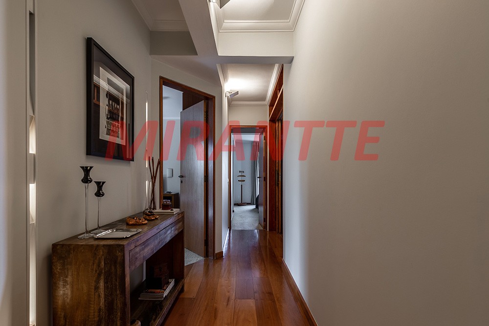 Apartamento de 272m² com 4 quartos em Campo Belo