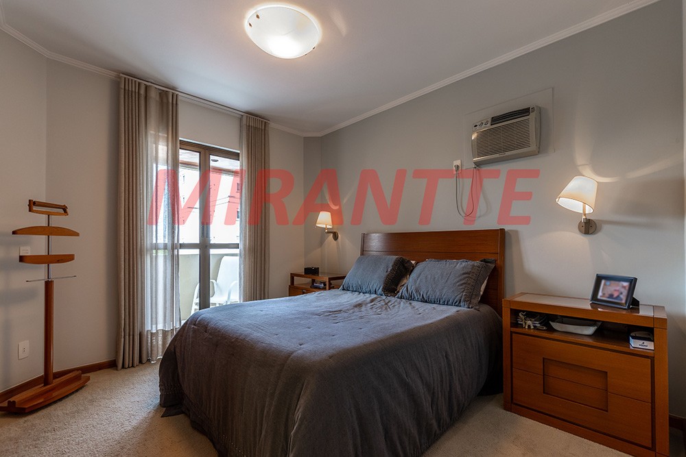 Apartamento de 272m² com 4 quartos em Campo Belo