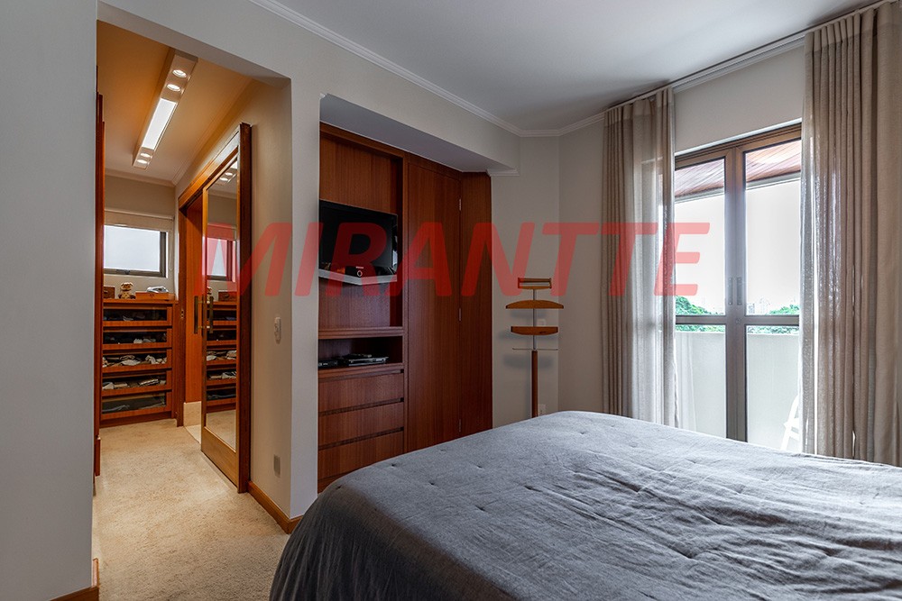 Apartamento de 272m² com 4 quartos em Campo Belo