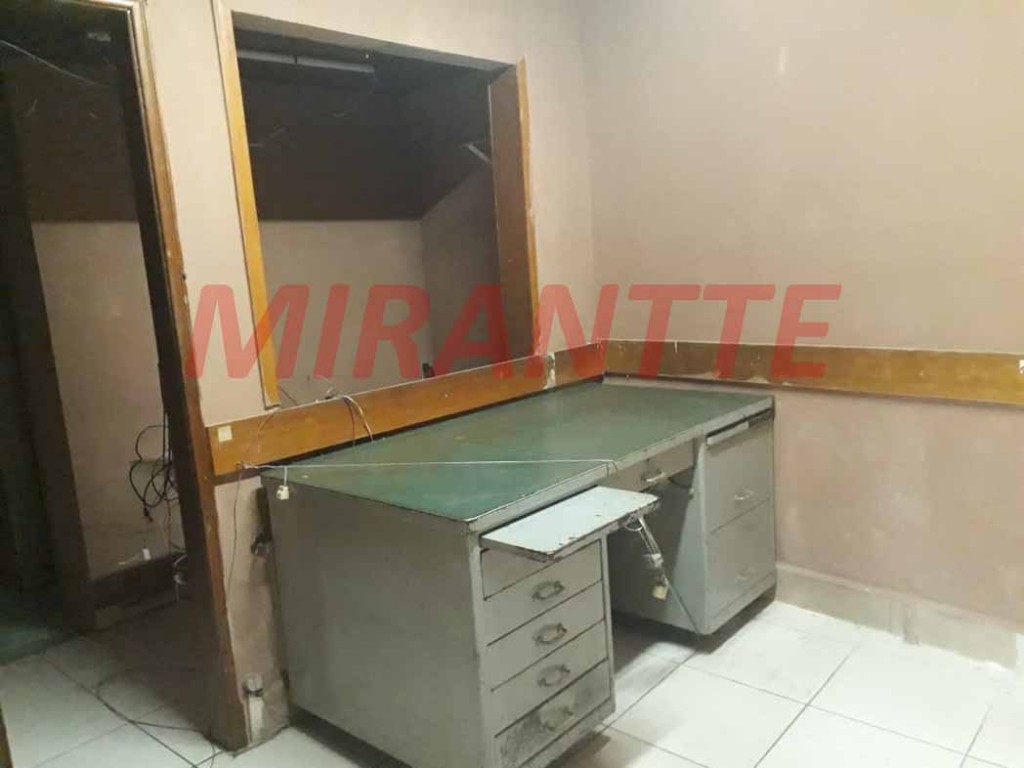 Comercial de 130m² em Água Branca