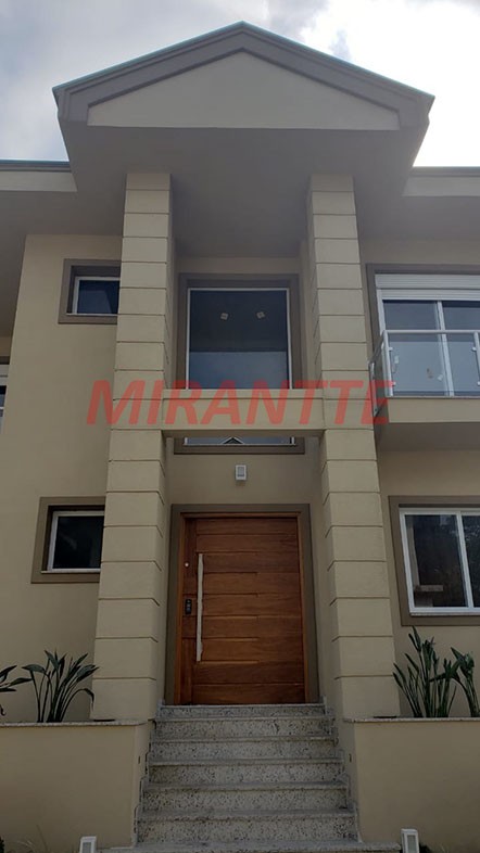 Cond. fechado de 435m² com 4 quartos em Tucuruvi