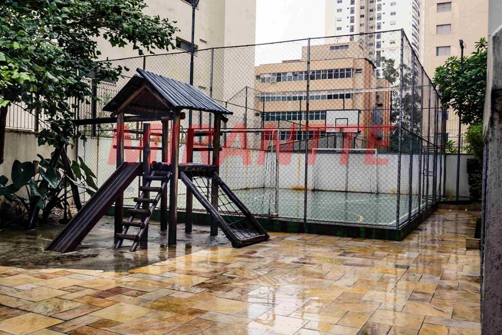 Apartamento de 138m² com 4 quartos em Brooklin