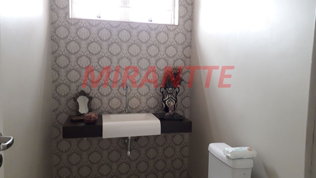 Sobrado de 172m² com 3 quartos em Casa Verde