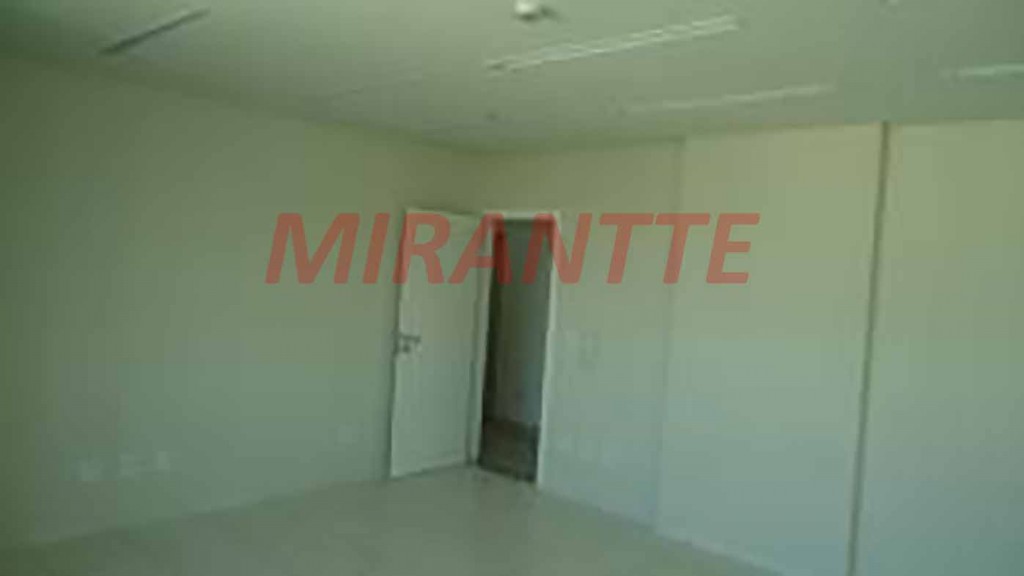 Comercial de 37m² em Santana