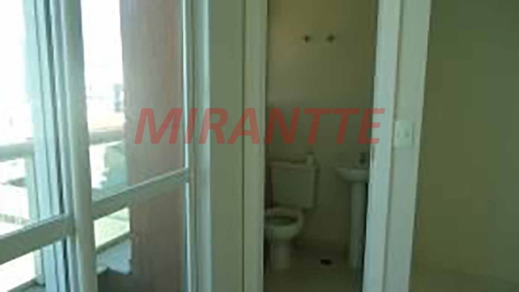 Comercial de 37m² em Santana